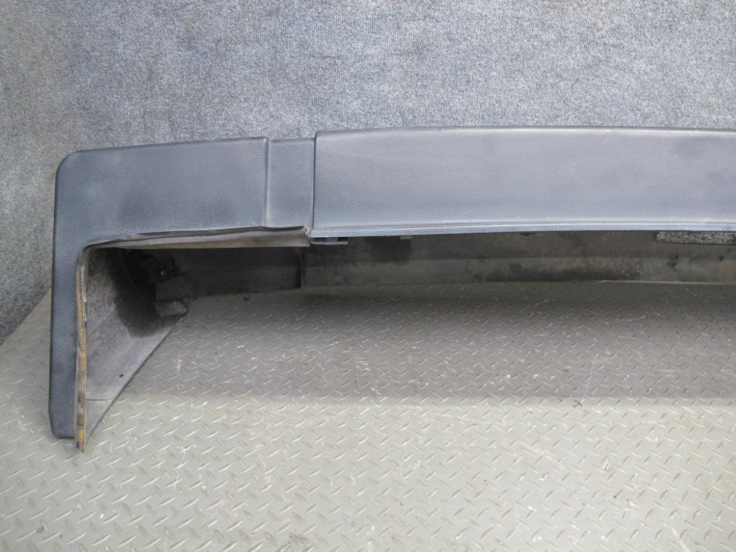 2003-2005 Hummer H2 Rear Bumper Panel Cover Assembly