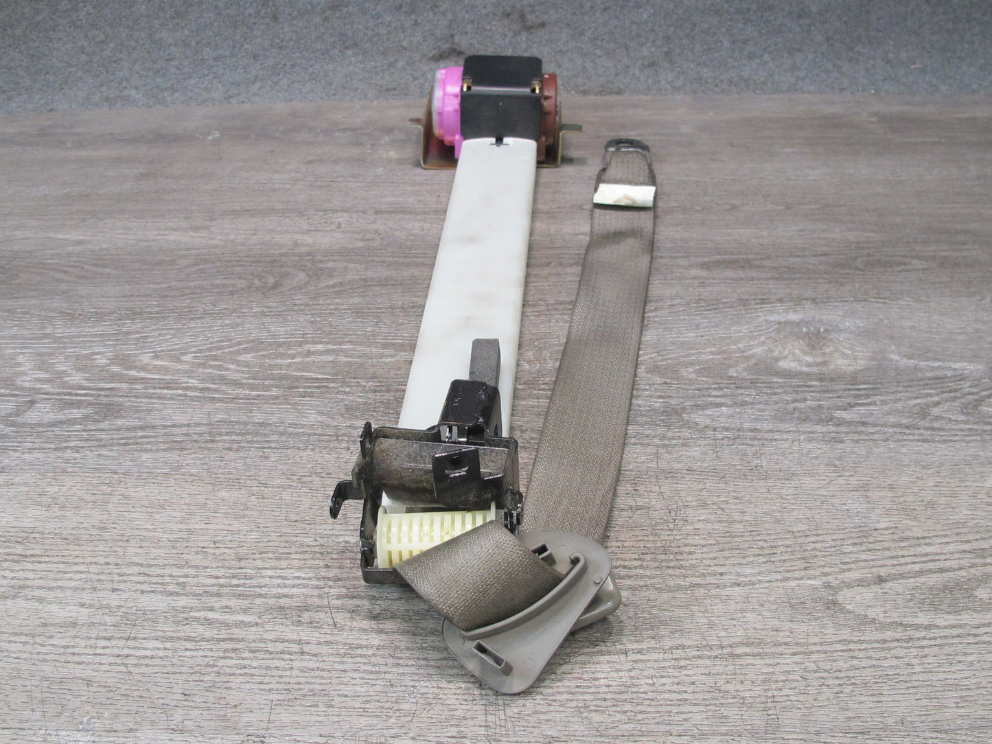 03-07 HUMMER H2 FRONT RIGHT & LEFT SIDE SEATBELT RETRACTOR SET OEM