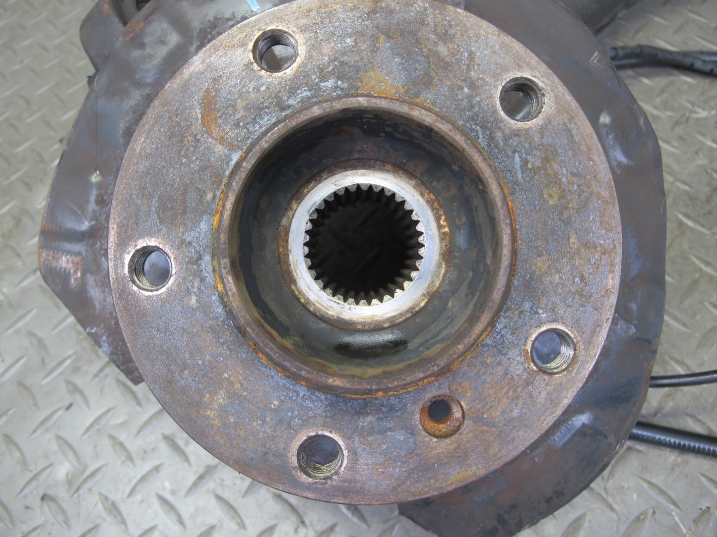 01-06 BMW E46 330i 330Ci RWD Rear Left Knuckle Wheel Hub Trailing Arm OEM