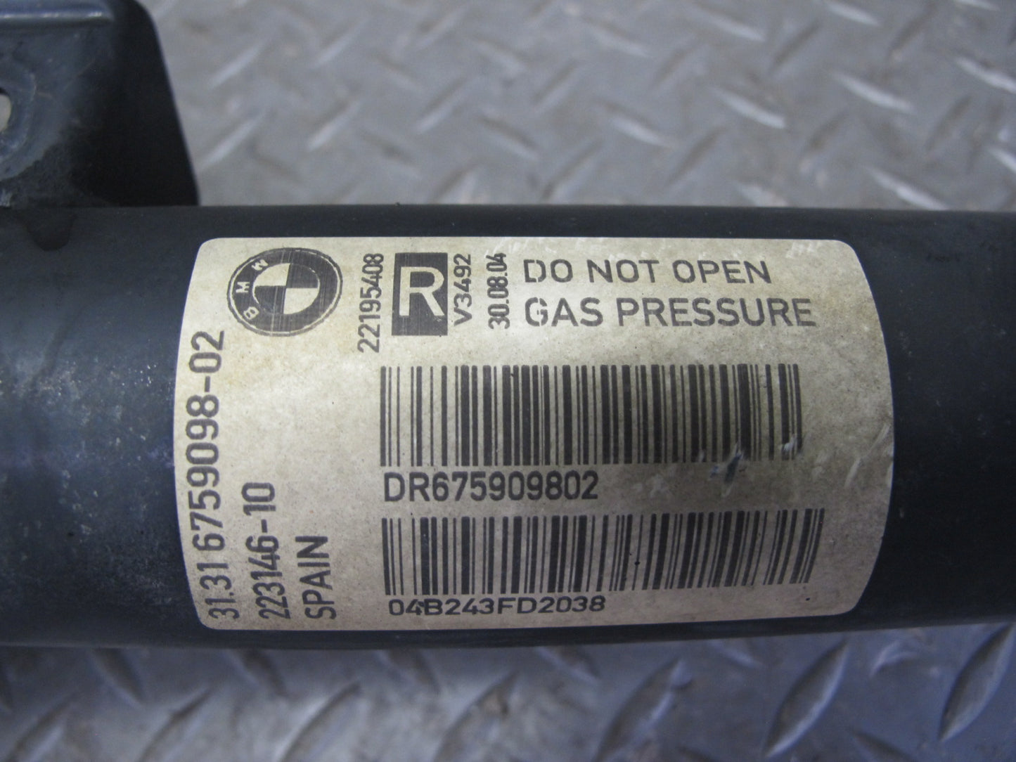 01-06 BMW E46 330CI Convertible Front Left & Right Strut Shock Absorber Set OEM