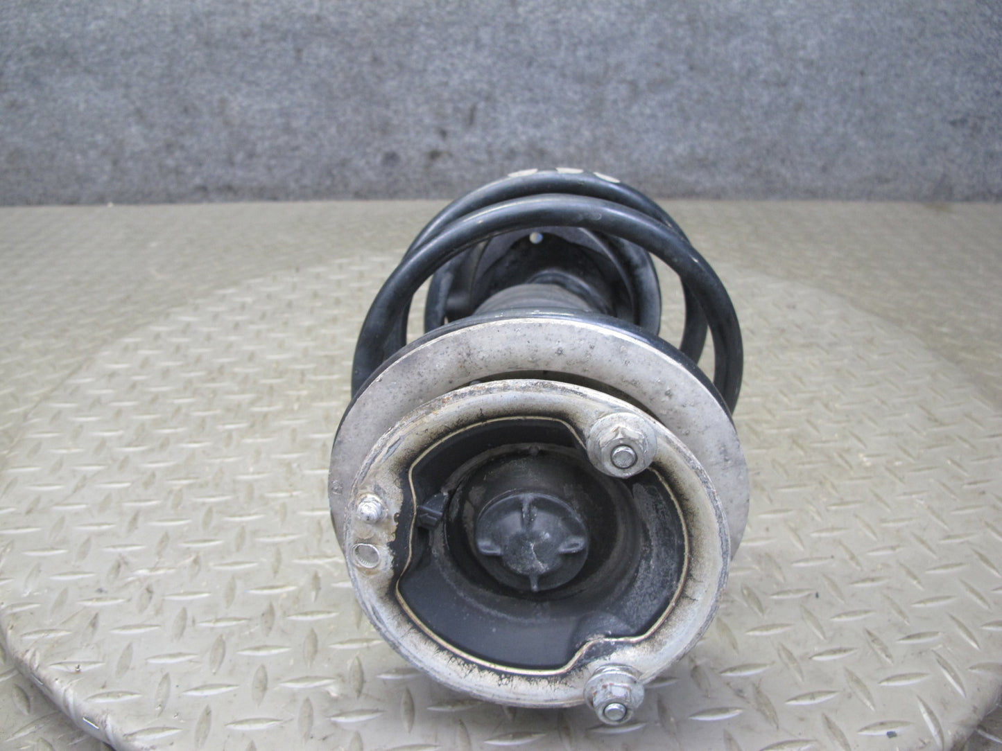 01-06 BMW E46 330CI Convertible Front Left & Right Strut Shock Absorber Set OEM