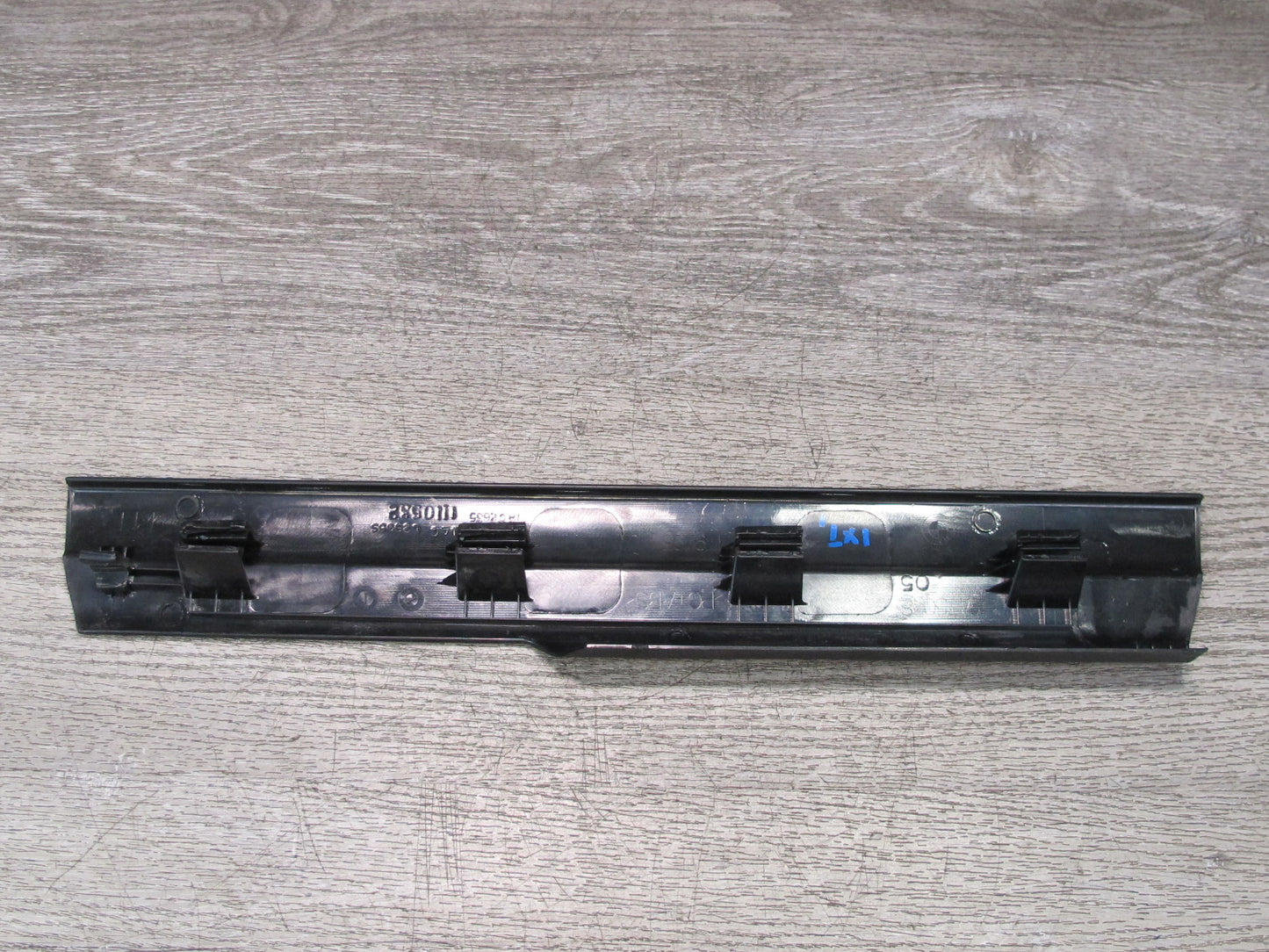 11-17 BMW F25 X3 Set of 2 Front Left & Right Door Sill Plate Trim OEM