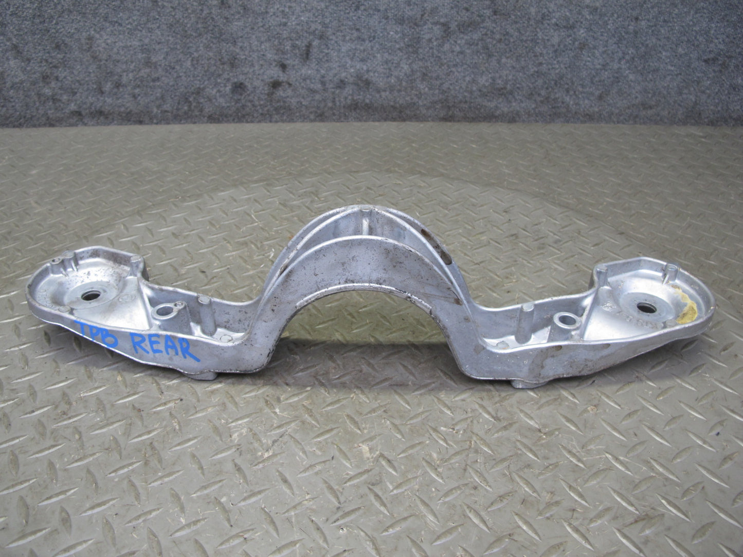 01-06 BMW E46 330ci Rear Differential Crossmember Push Rod 1094421 OEM