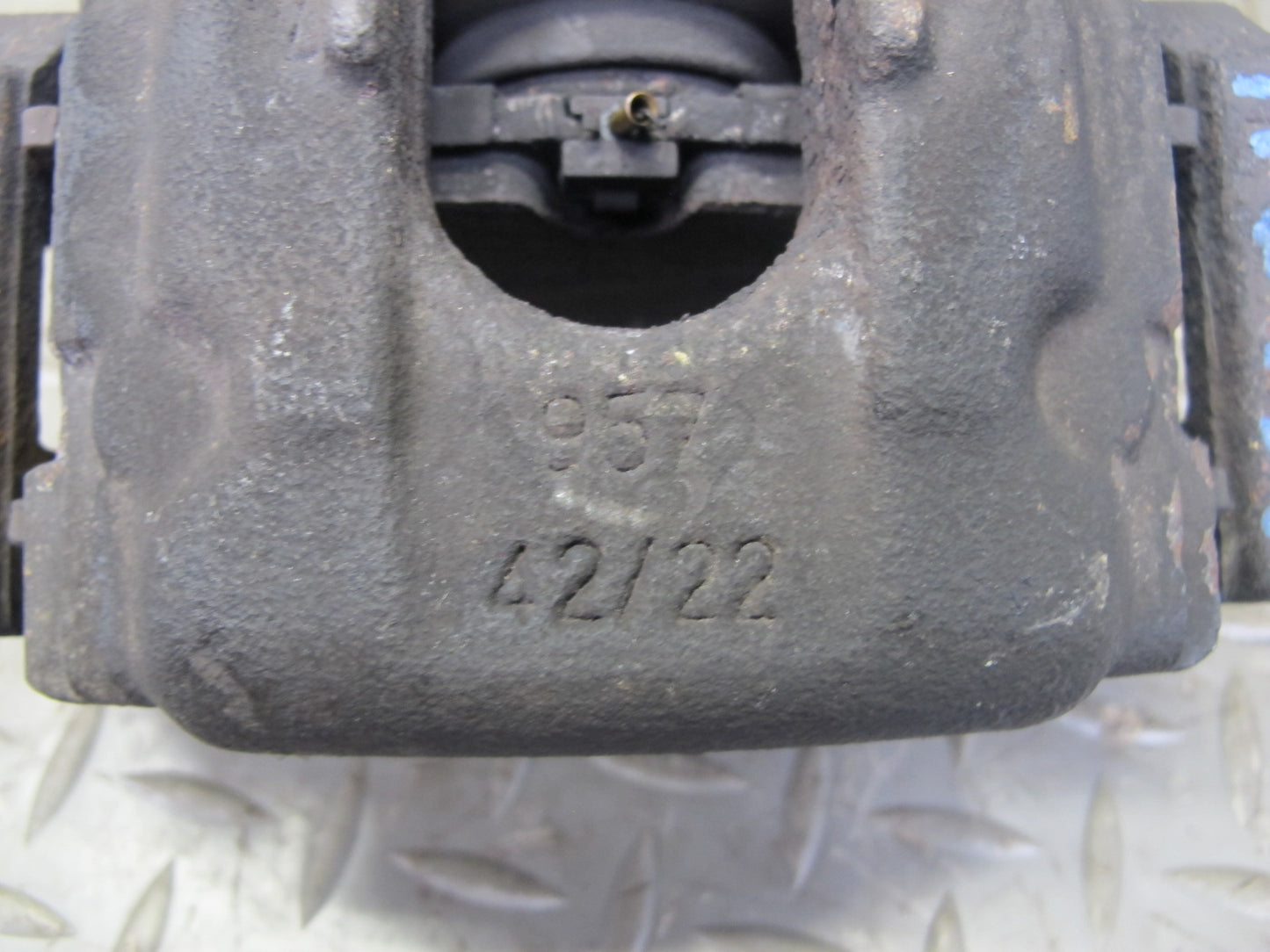 01-06 BMW E46 330i 330Ci RWD Set of 2 Rear Left & Right Brake Caliper OEM