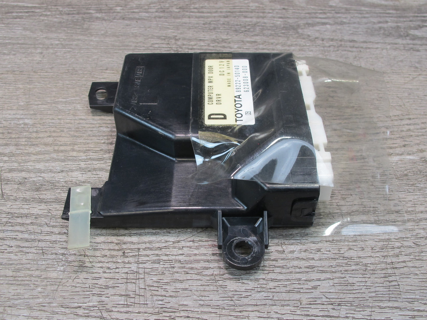 99-00 Lexus UCF20L LS400 Front Left Driver Door Control Module 89222-50140 OEM