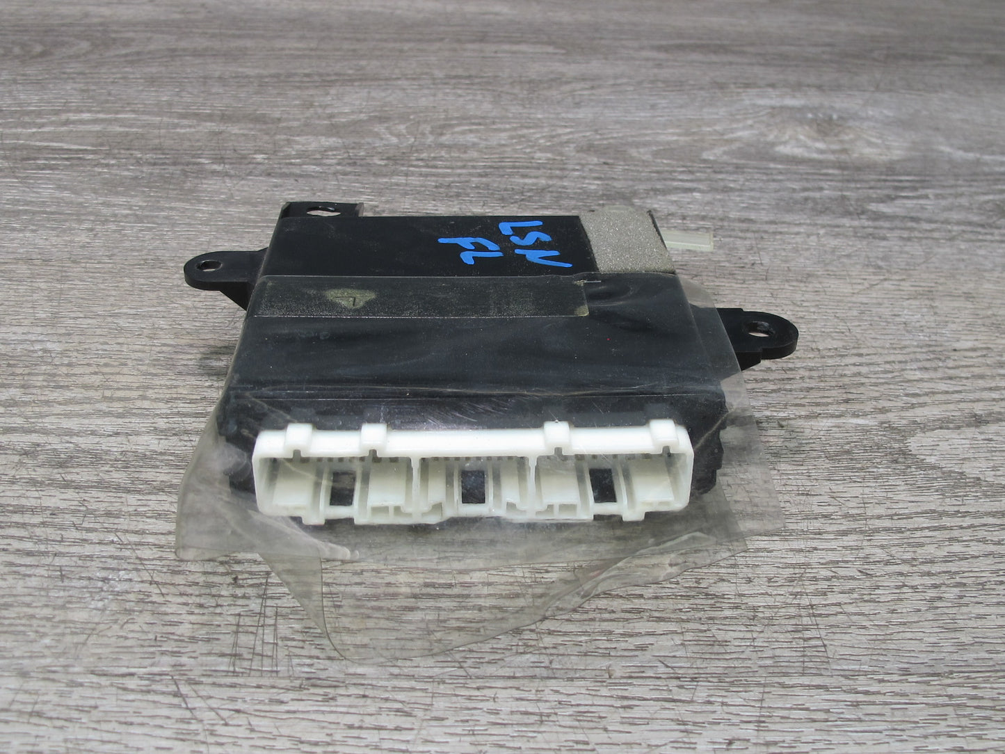 99-00 Lexus UCF20L LS400 Front Left Driver Door Control Module 89222-50140 OEM