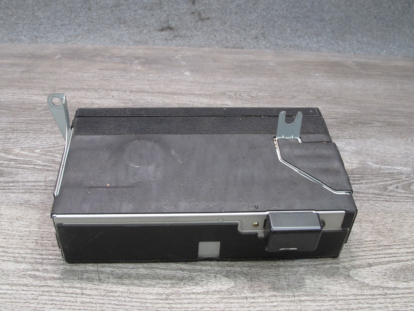 98-00 Lexus UCF20L LS400 CD Changer w Magazine 86270-50120 OEM