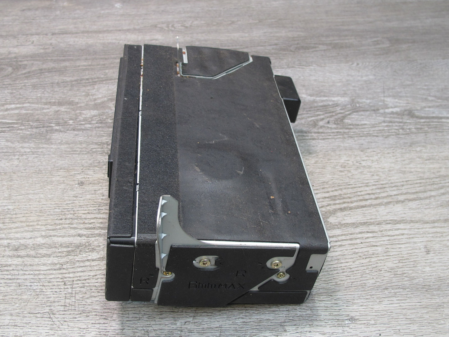 98-00 Lexus UCF20L LS400 CD Changer w Magazine 86270-50120 OEM