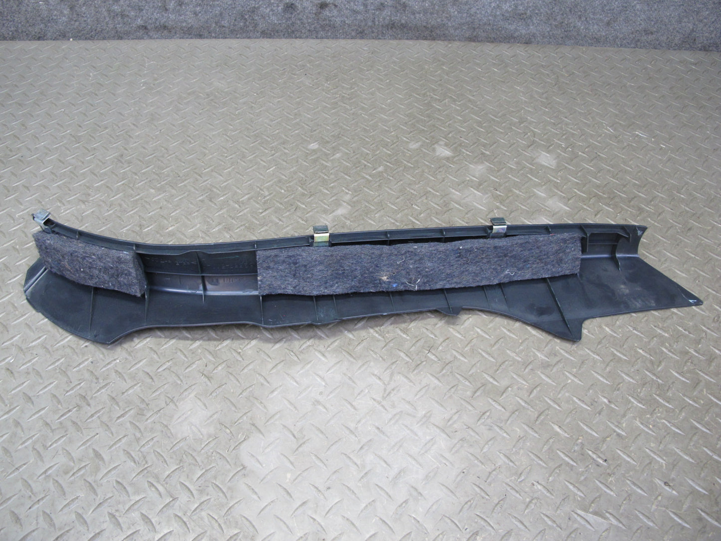 01-06 Lexus LS430 UCF30L Set of 2 Rear Quarter Lower Pillar Trim Panel Black OEM