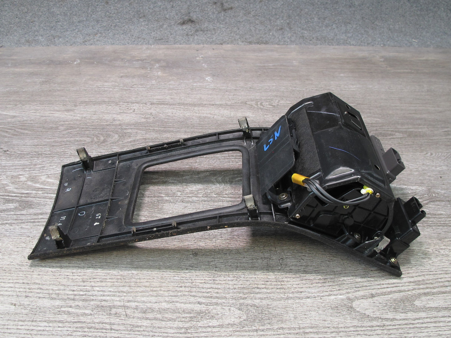 98-00 Lexus LS400 Center Console Shifter Wood Trim w VSC Heated Seat Switch OEM