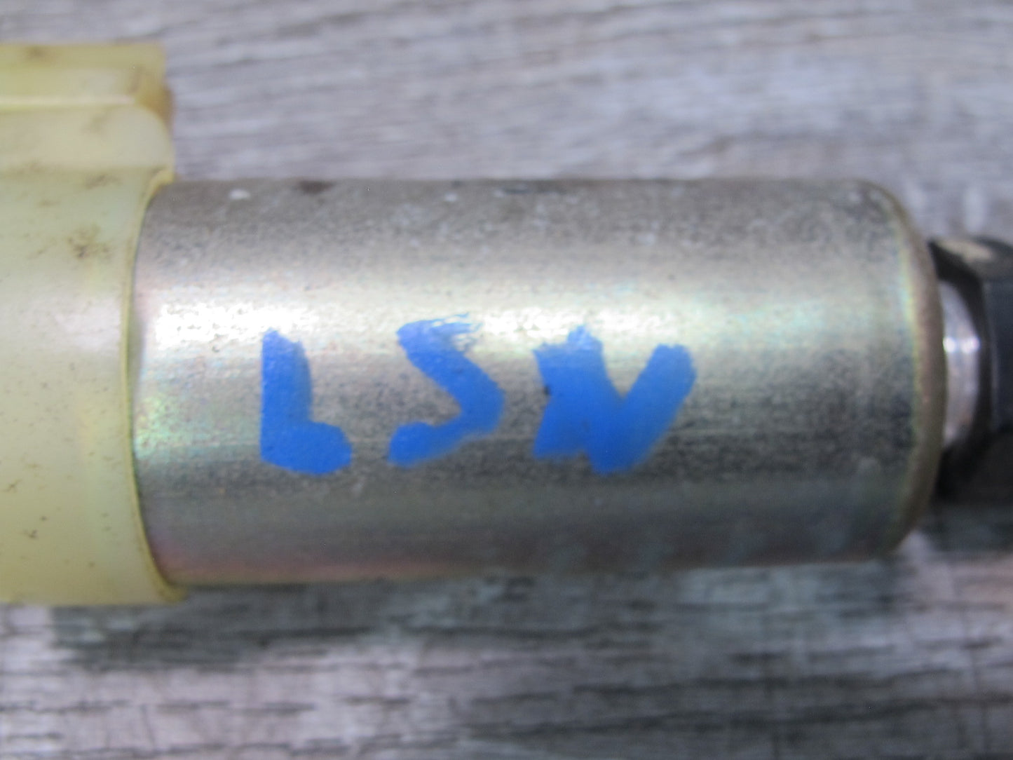 93-00 Lexus UCF20L LS400 Fuel Gas Door Lock Latch Release Actuator Motor OEM