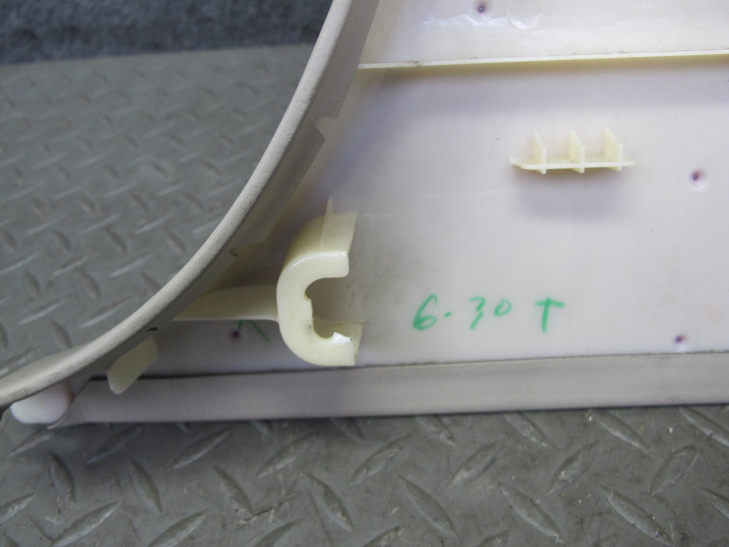 95-00 Lexus UCF20L LS400 Set of 2 Interior Lower B Pillar Trim Cover Panel OEM