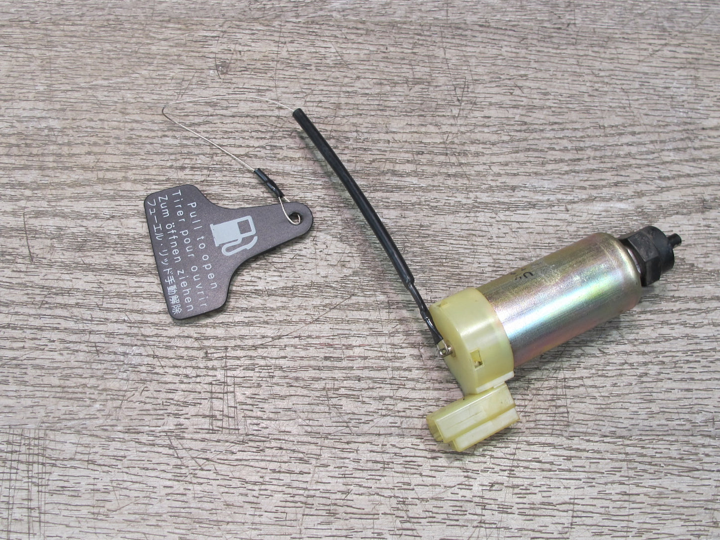 93-00 Lexus UCF20L LS400 Fuel Gas Door Lock Latch Release Actuator Motor OEM