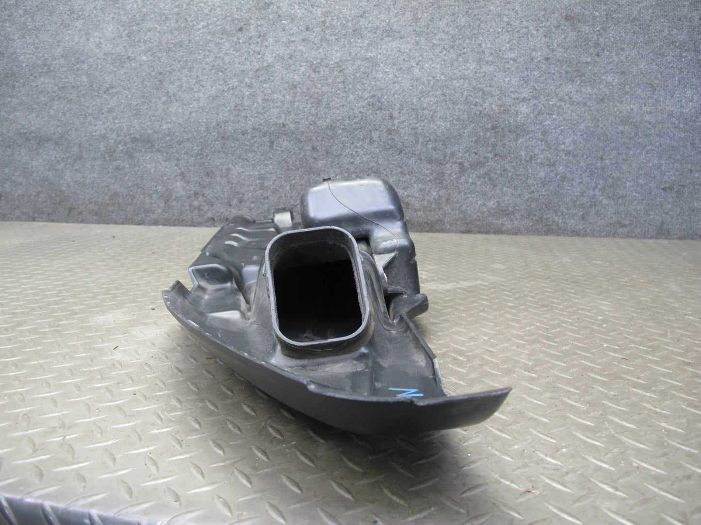 98-00 Lexus UCF20L LS400 Air Intake Resonator Duct Hose Pipe 17750-50020 OEM