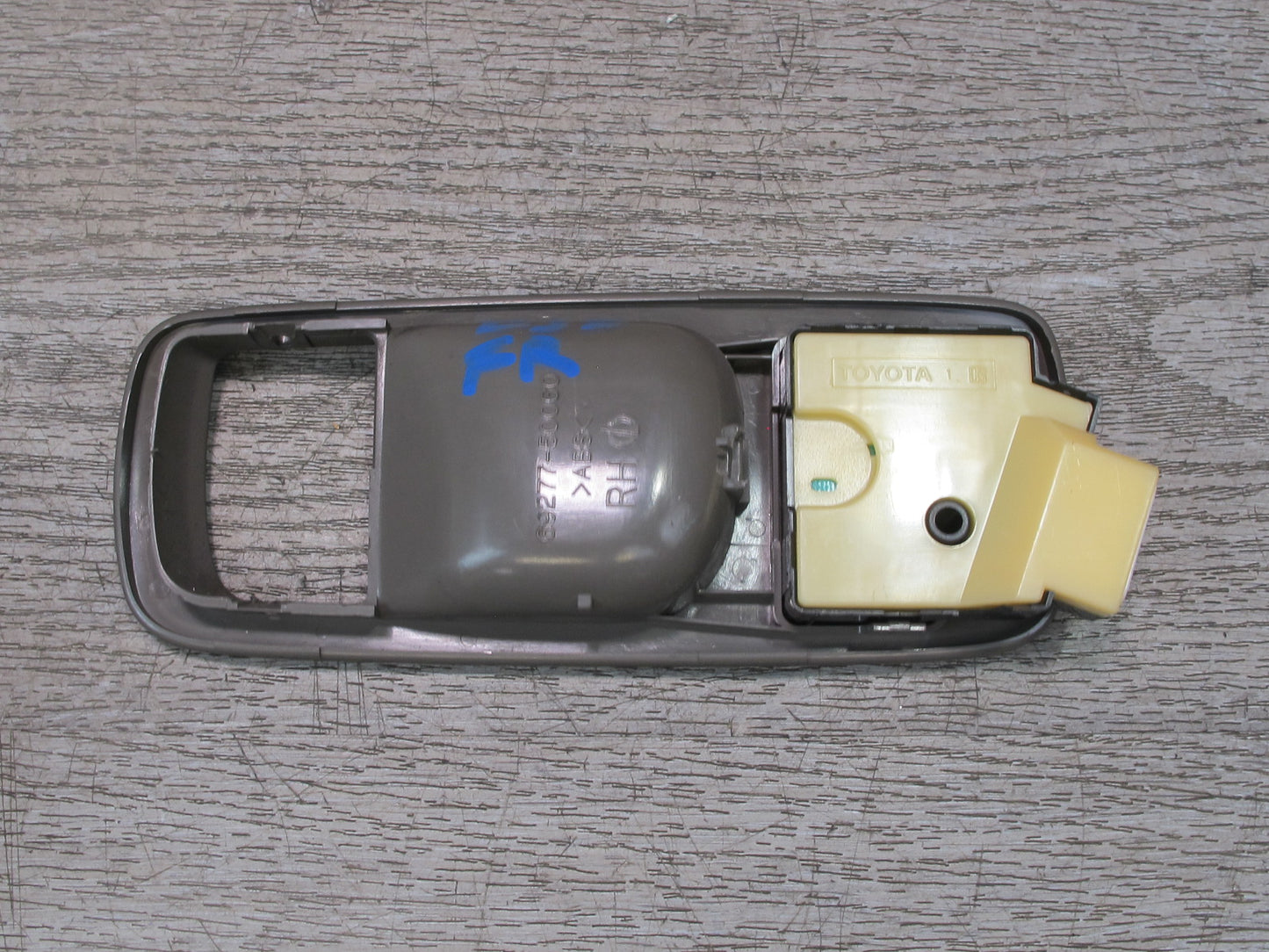 95-00 Lexus LS400 Set of 2 Front & Rear Right Interior Door Handle Trim OEM