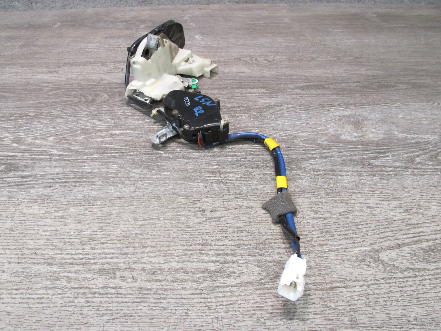 98-00 Lexus UCF20L LS400 Rear Right Door Lock Latch Actuator OEM