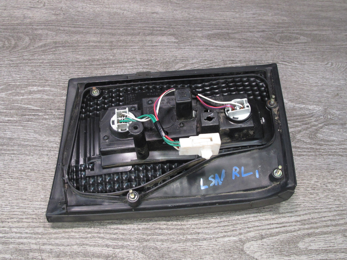 98-00 Lexus UCF20L LS400 Rear Left Inner Tail Light Lamp OEM