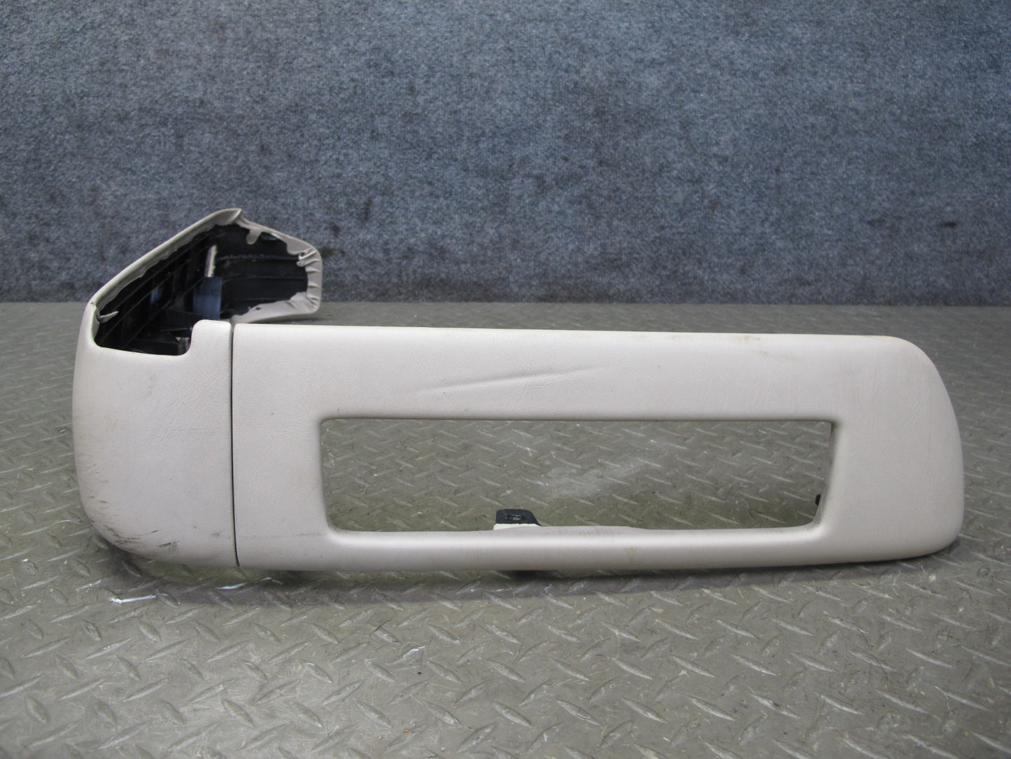 98-00 Lexus UCF20L LS400 Front Left Seat Adjust Trim Cover Panel Set Ivory OEM