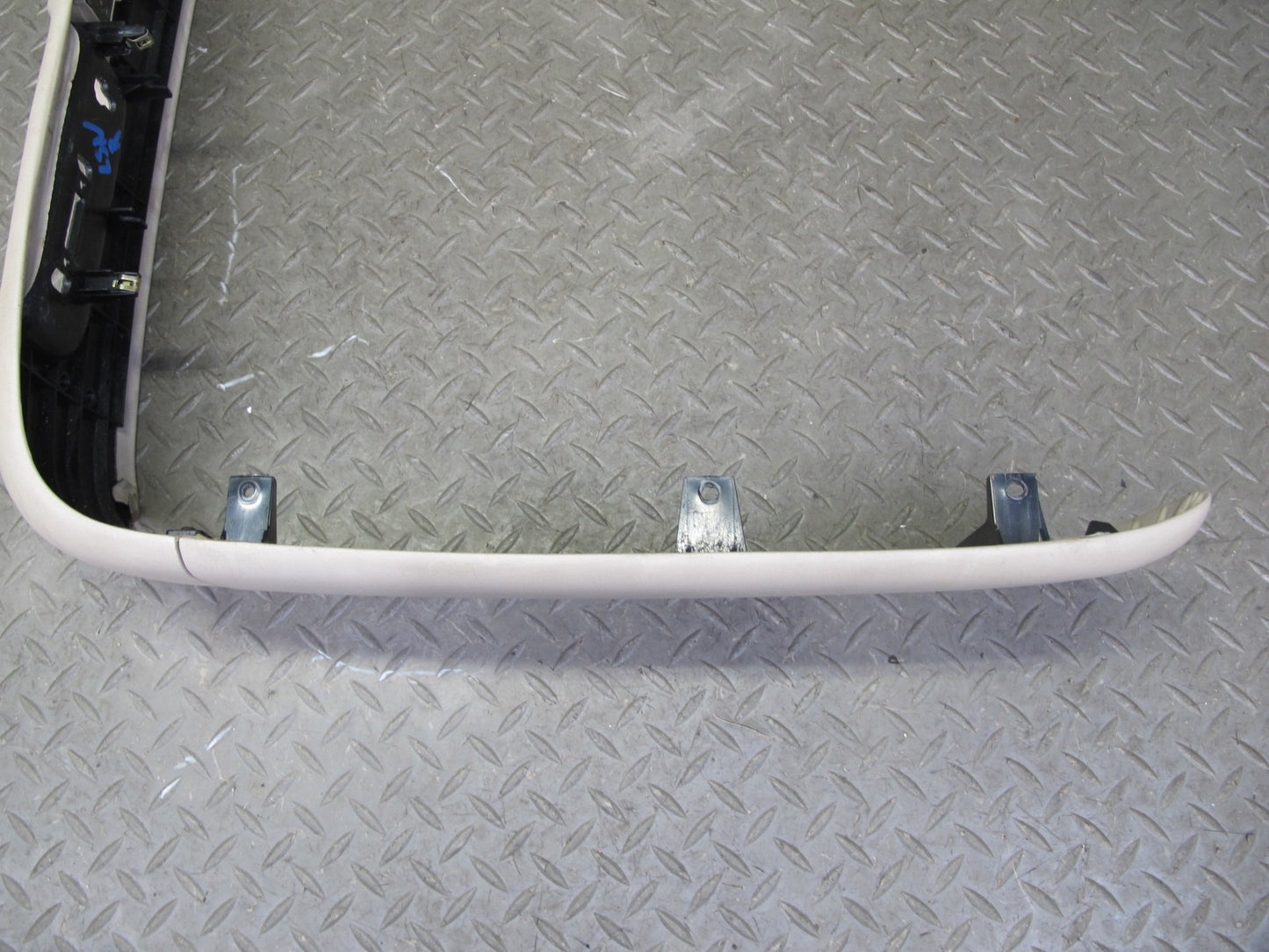 98-00 Lexus UCF20L LS400 Front Right Seat Adjust Trim Cover Panel Set Ivory OEM