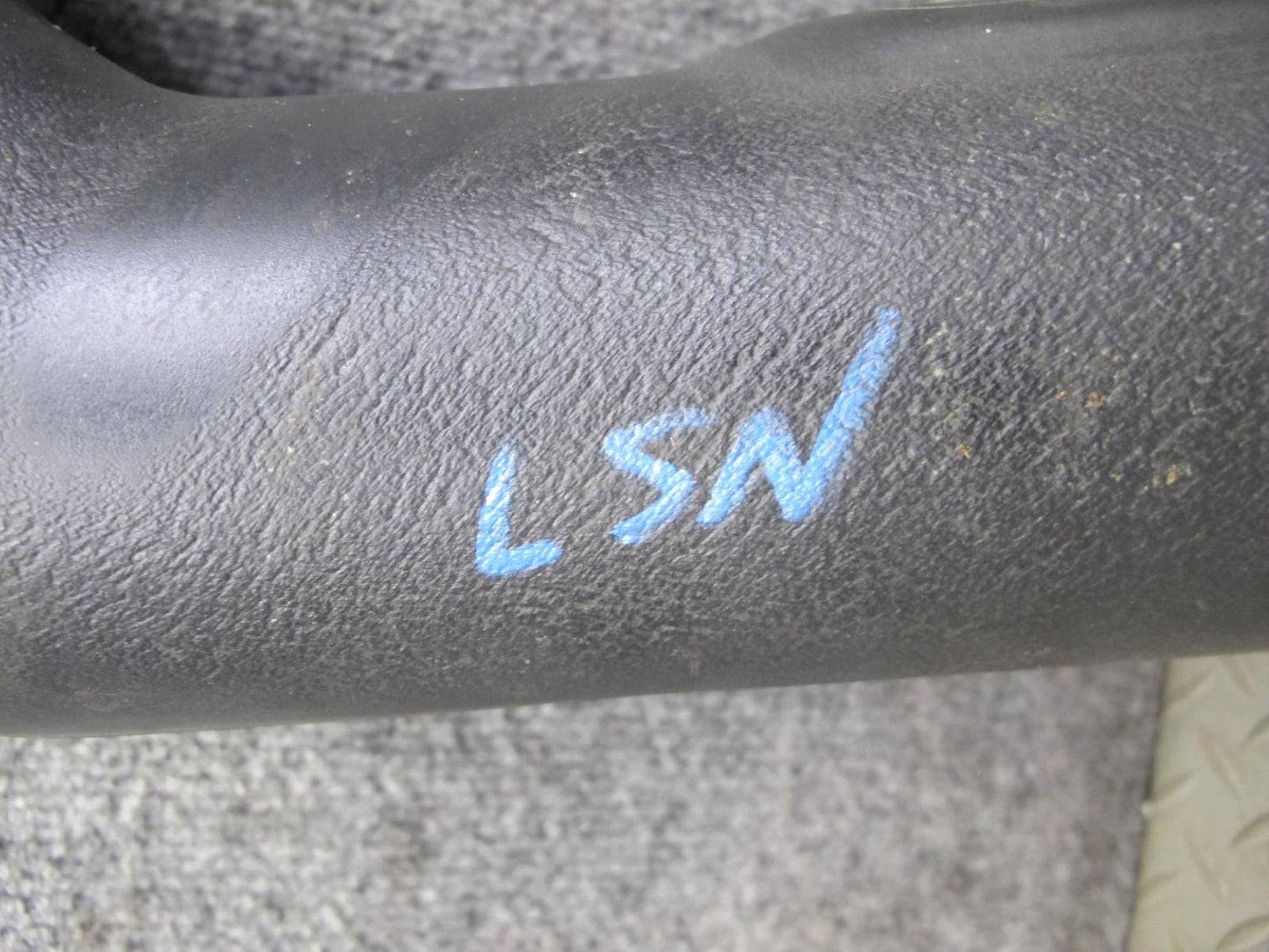 98-99 Lexus UCF20L LS400 Air Intake Cleaner Hose Pipe Line w Resonator OEM