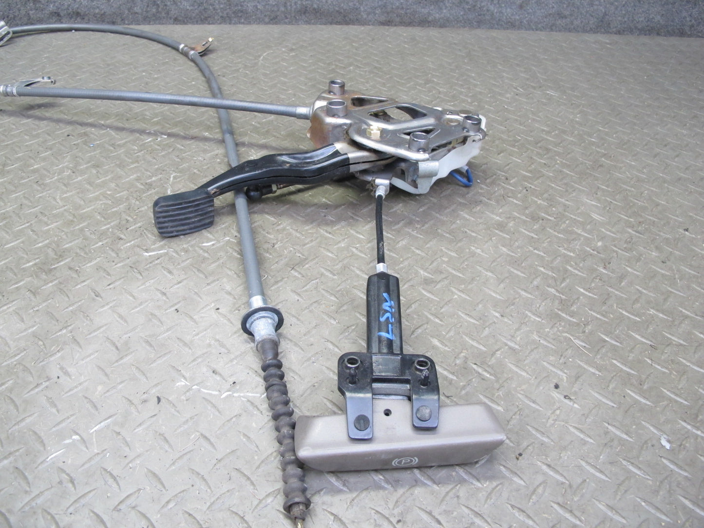 98-00 Lexus LS400 Emergency Parking Brake Pedal w Release Handle & Cable Set OEM
