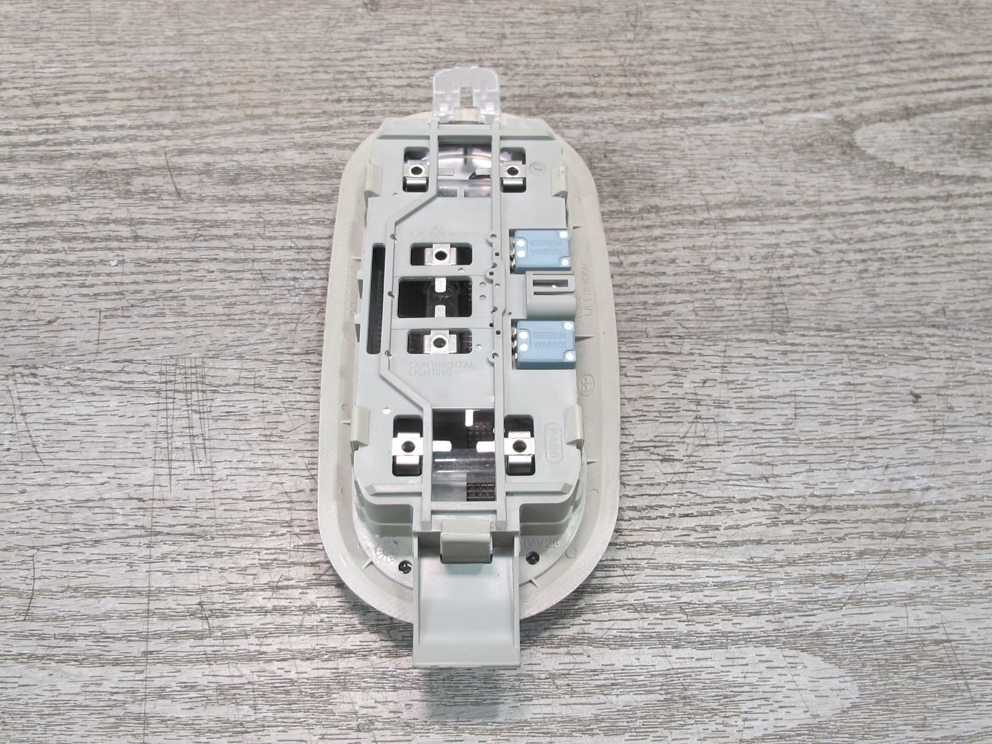 2003-2009 Hummer H2 Front or Rear Overhead Dome Reading Interior Light Lamp