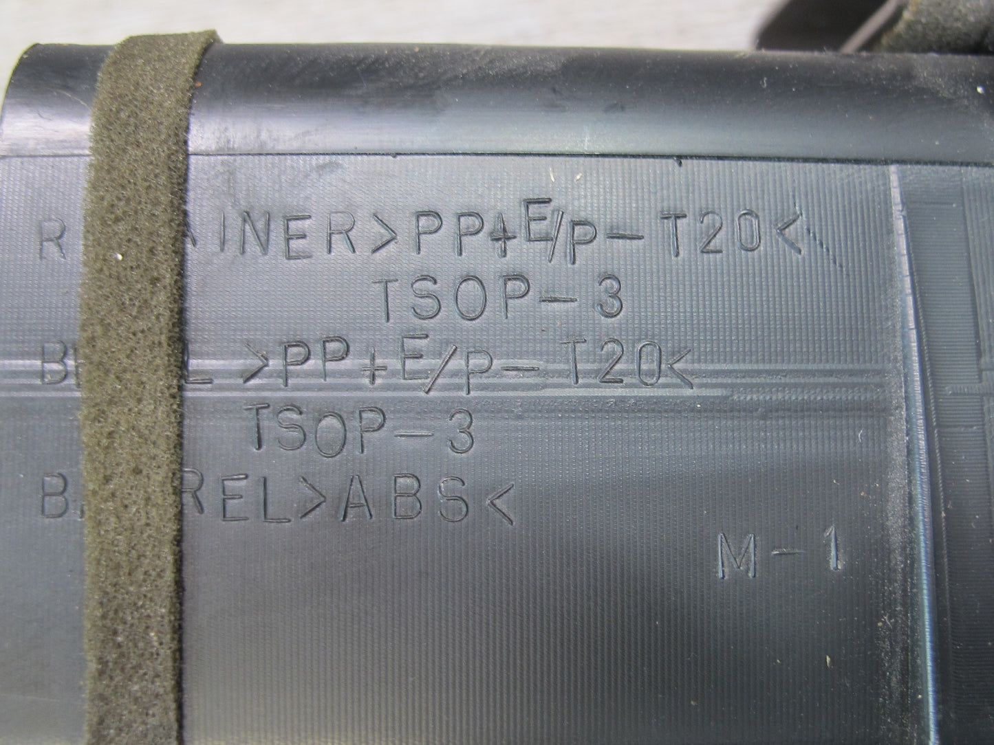 1998-2002 Lexus LX470 Front Left Right Side Dash Air Climate Heater Vent Set