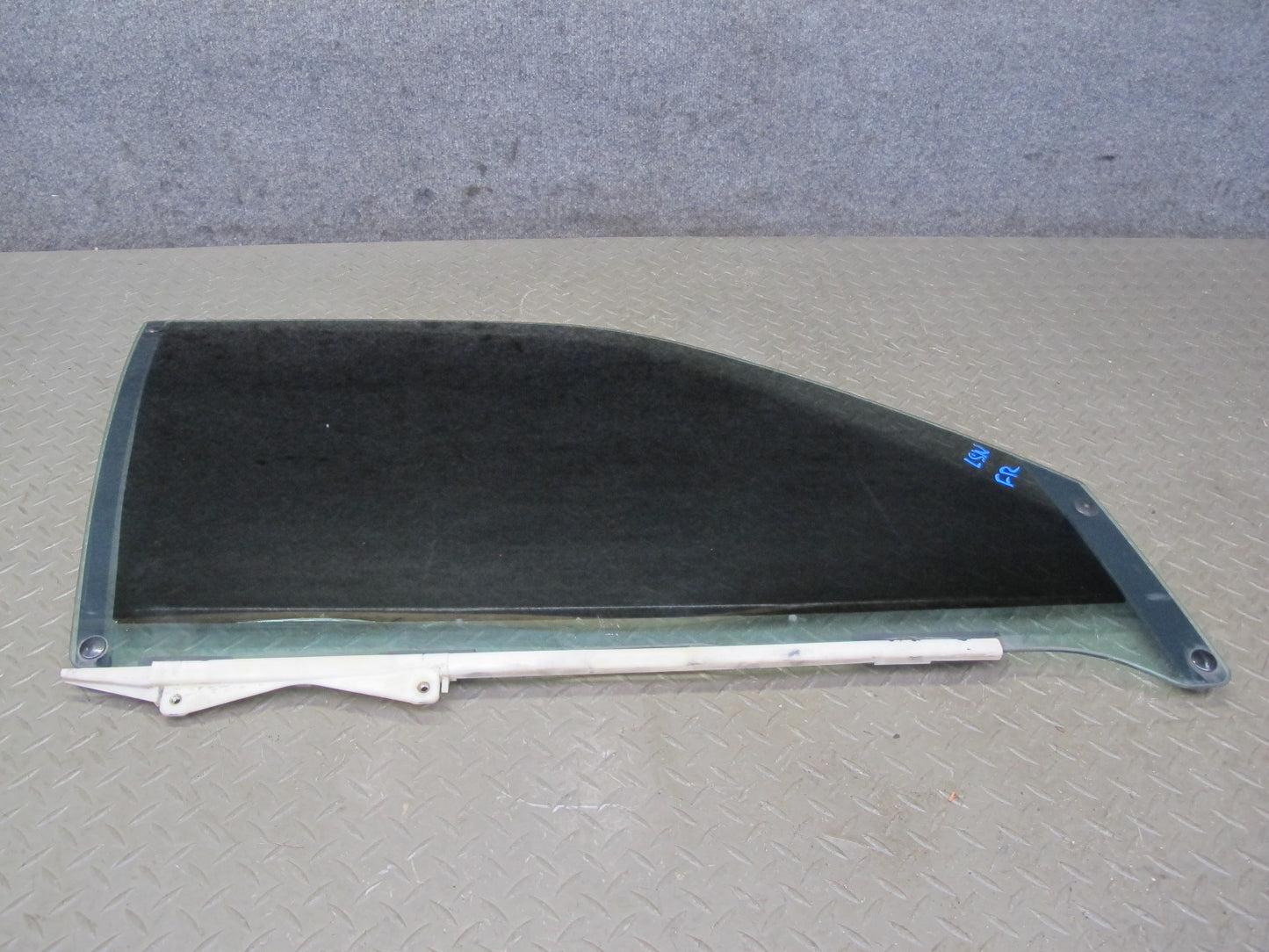 98-00 Lexus UCF20L LS400 Front Right Passenger Door Glass Window Tinted OEM