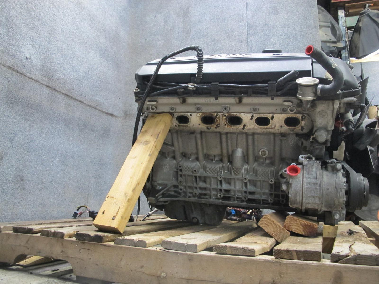 01-02 BMW E46 330ci 3.0L M54 M54B30 RWD Complete Engine Motor 139K Miles