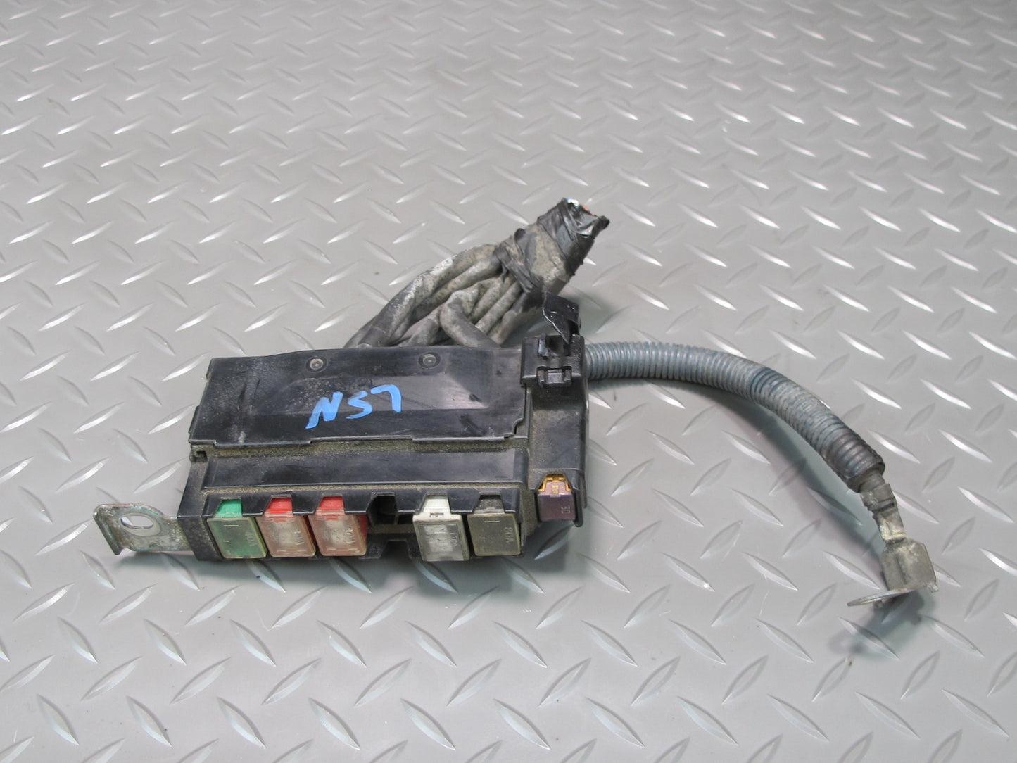 98-00 Lexus UCF20 LS400 Engine Bay Cartridge Fuse Relay Box OEM