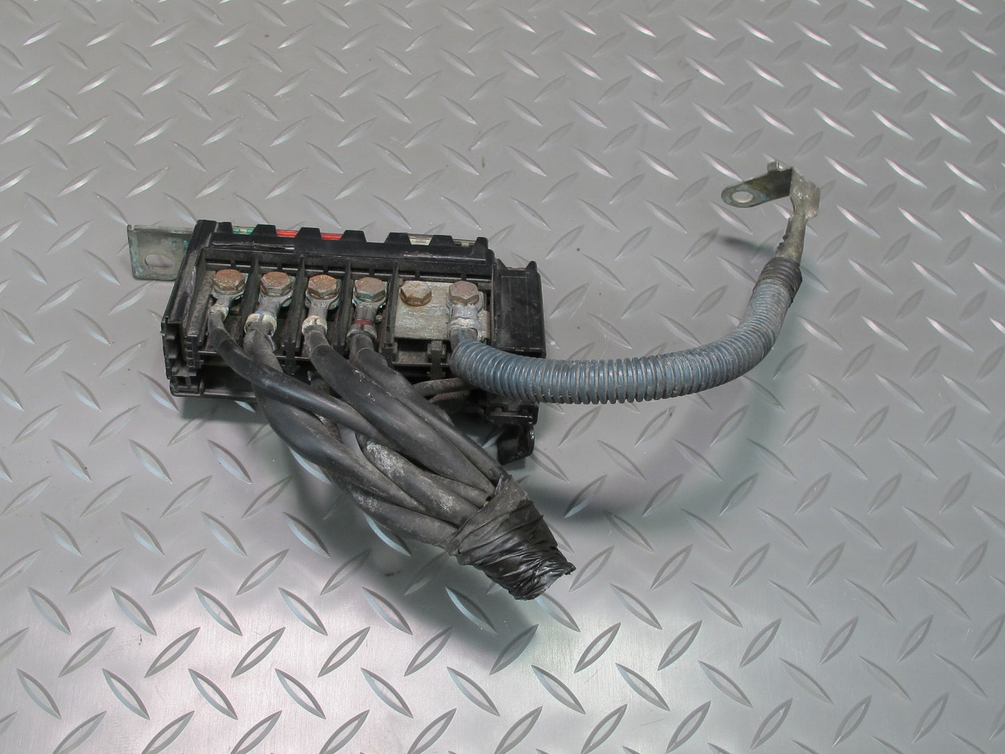 98-00 Lexus UCF20 LS400 Engine Bay Cartridge Fuse Relay Box OEM