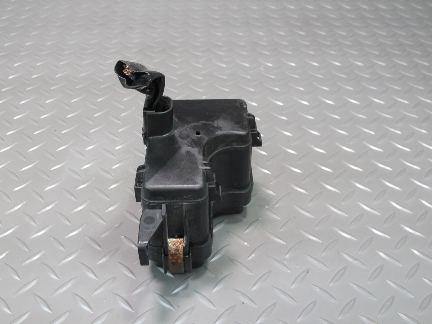 98-00 Lexus UCF20L LS400 Under Hood Small Fan Fuse Relay Box Module OEM