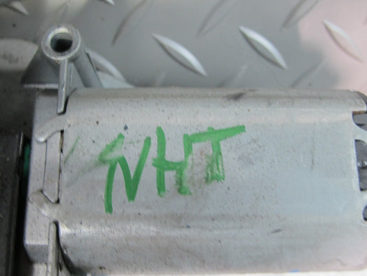 2008-2009 Hummer H2 Rear Tailgate Liftgate Wiper Motor w Arm 15248351