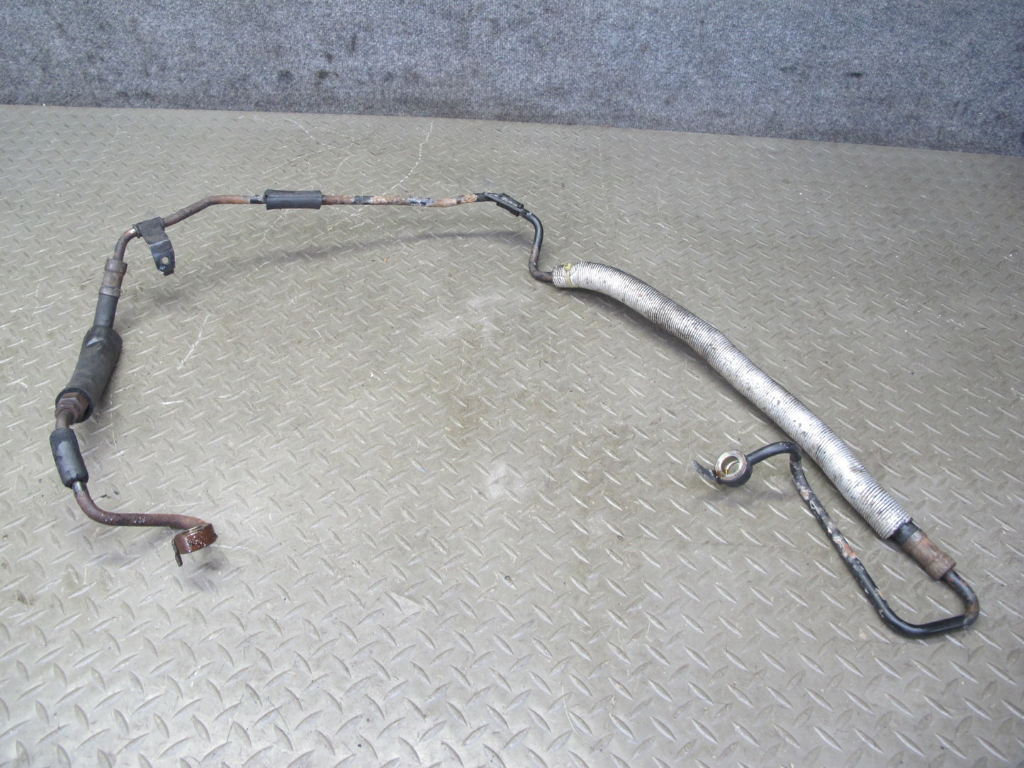 98-00 Lexus UCF20L LS400 Set of 2 Power Steering Hose Pipe Line OEM