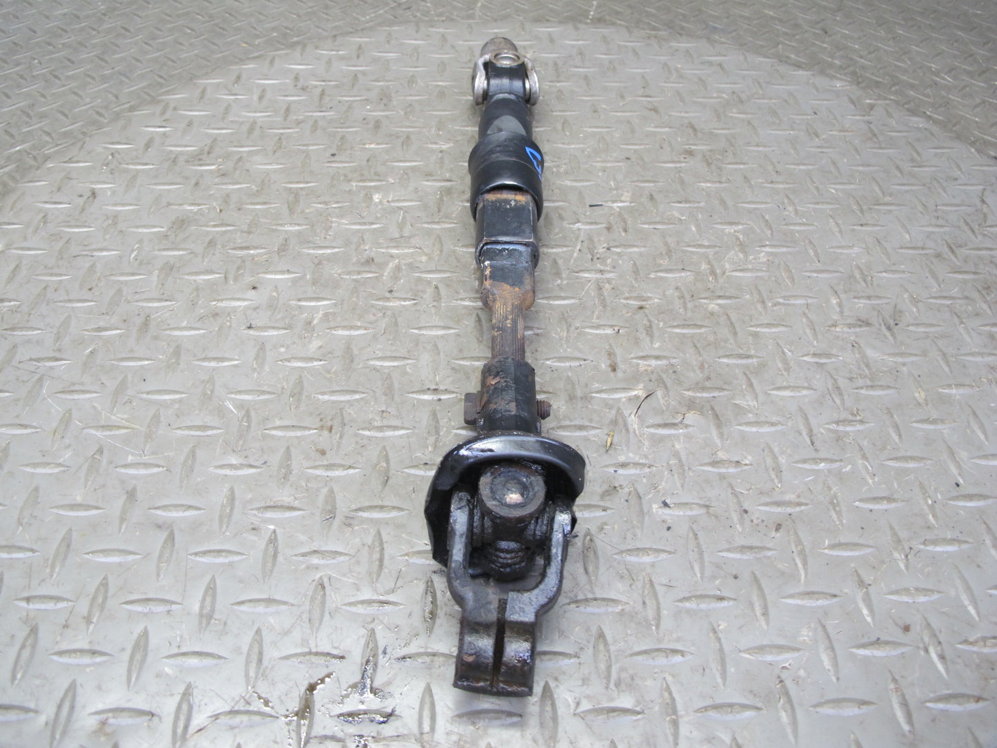 99-00 Lexus UCF20L LS400 Steering Column Intermediate Linkage U Joint Shaft OEM