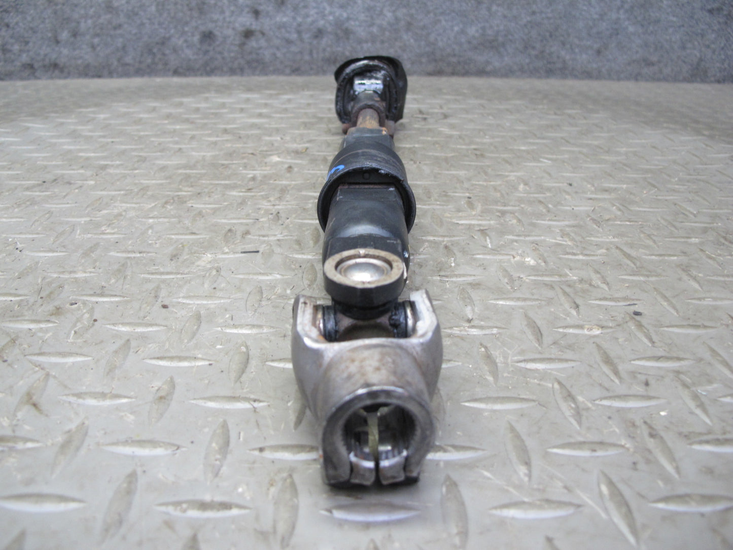 99-00 Lexus UCF20L LS400 Steering Column Intermediate Linkage U Joint Shaft OEM