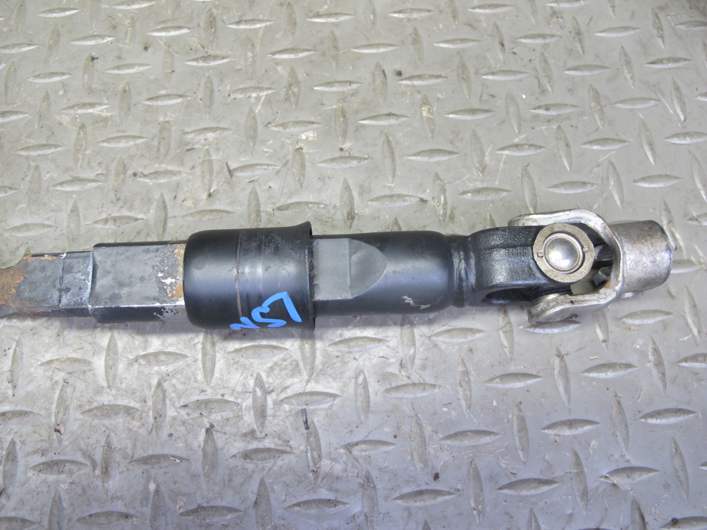 99-00 Lexus UCF20L LS400 Steering Column Intermediate Linkage U Joint Shaft OEM