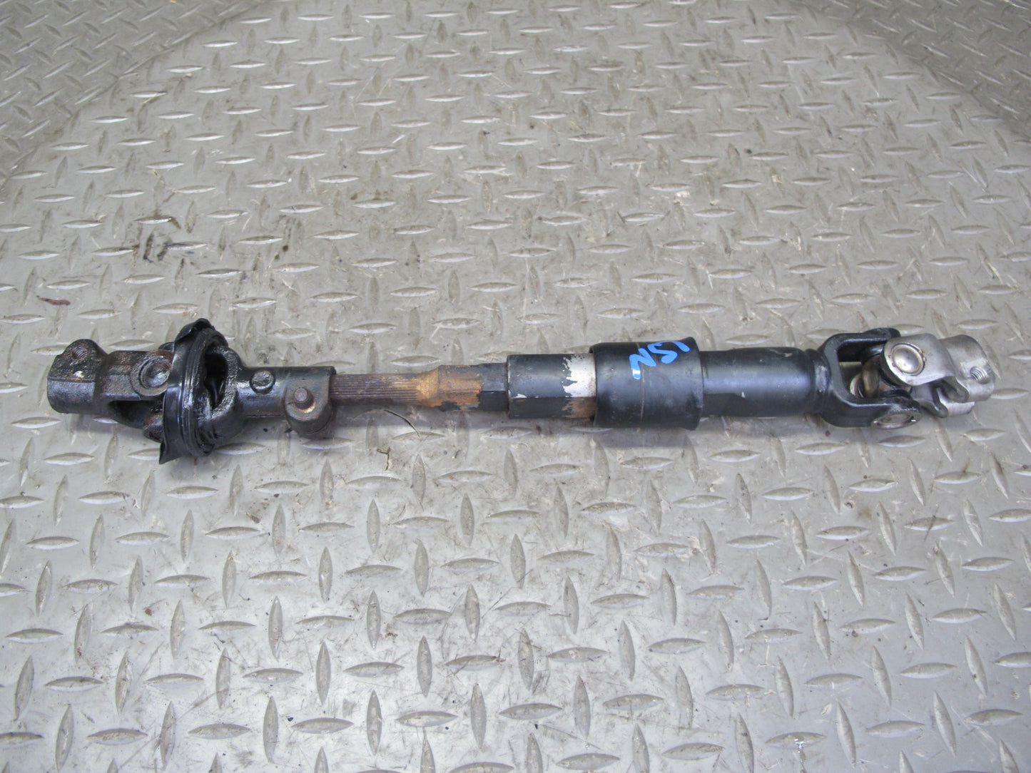 99-00 Lexus UCF20L LS400 Steering Column Intermediate Linkage U Joint Shaft OEM