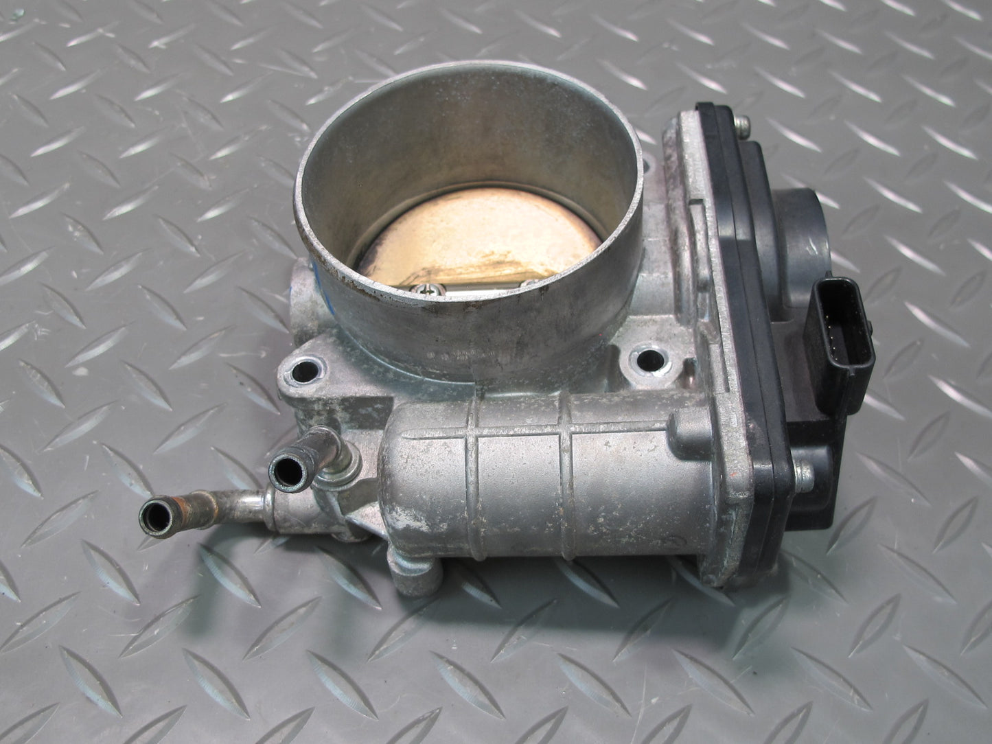 09-20 Nissan Z34 370Z VQ37VHR Set of 2 Left & Right Engine Throttle Body OEM