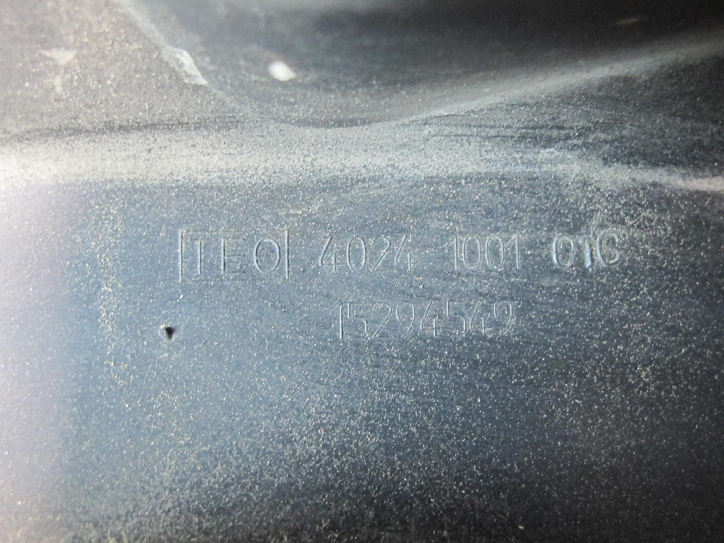 03-09 Hummer H2 Front Left Wheel Arch Fender Flare Trim Molding Pacific Blue