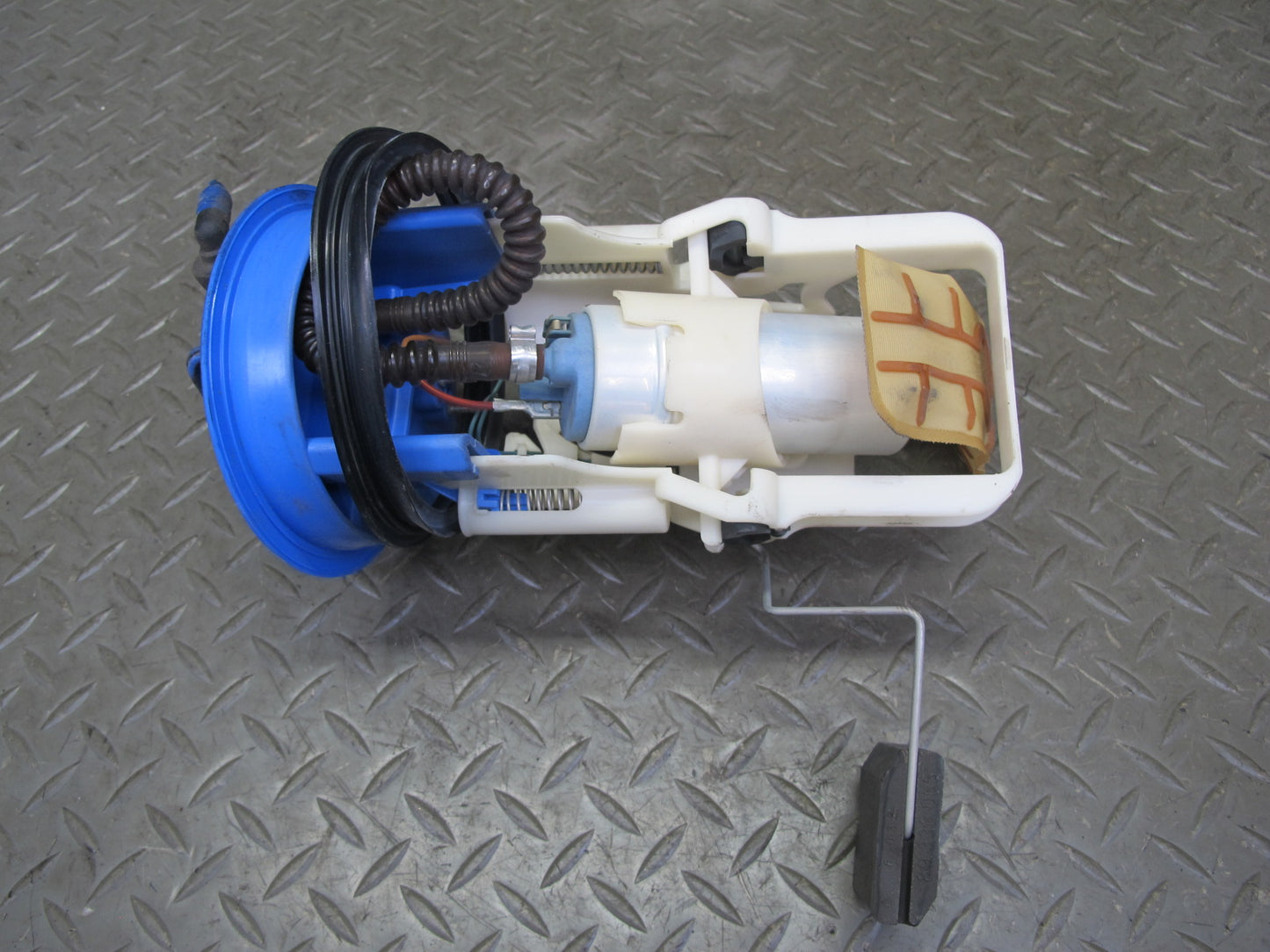 2001-2006 BMW E46 M3 S54 Fuel Pump Level Sensor Sending Unit Assembly