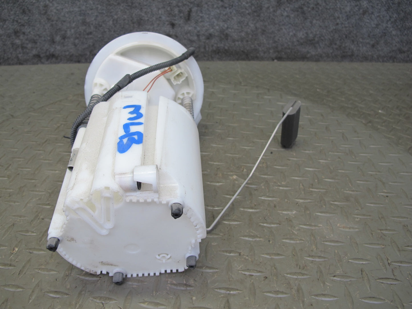 2017-2020 Maserati Levante M161 3.0L Gas Fuel Pump Sending Unit