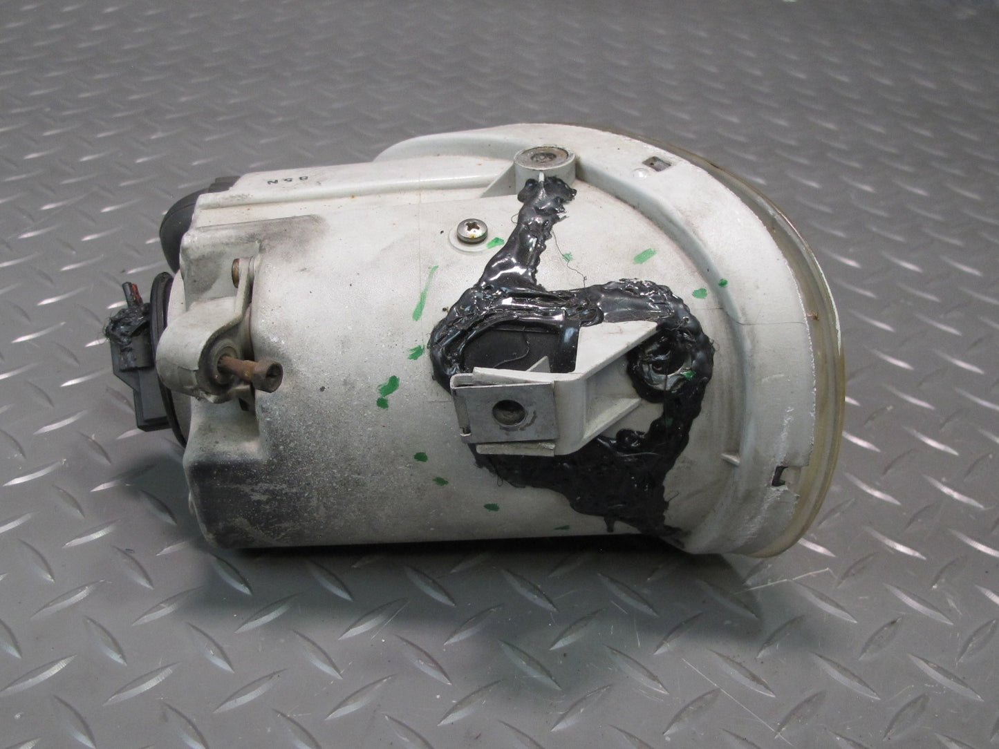 97-00 Lexus UZZ30L SC400 SC300 Set of 2 Front Right & Left Fog Light Lamp OEM