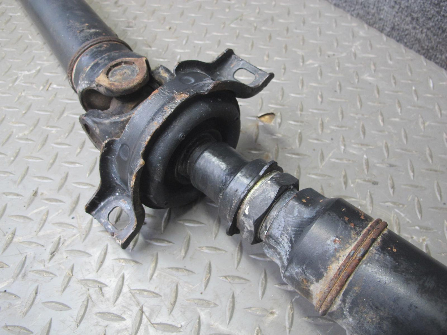 98-00 Lexus UCF20L LS400 RWD A/T Automatic Rear Drive Shaft Driveshaft OEM