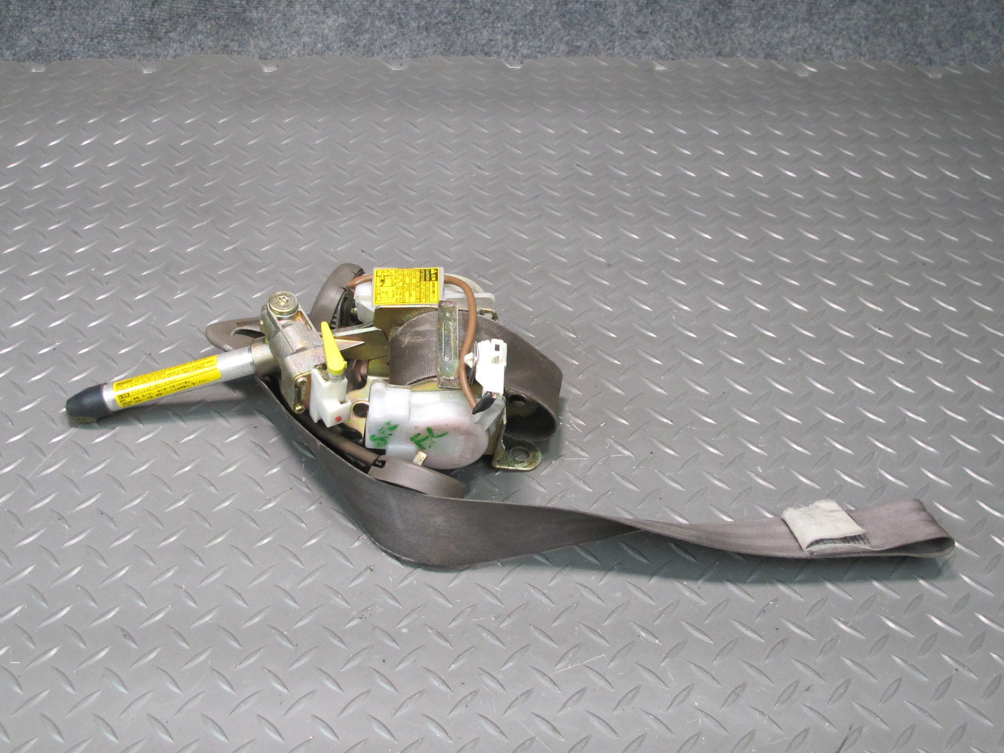 97-00 LEXUS SC300 SC400 FRONT RIGHT & LEFT SIDE SEATBELT RETRACTOR SET OEM