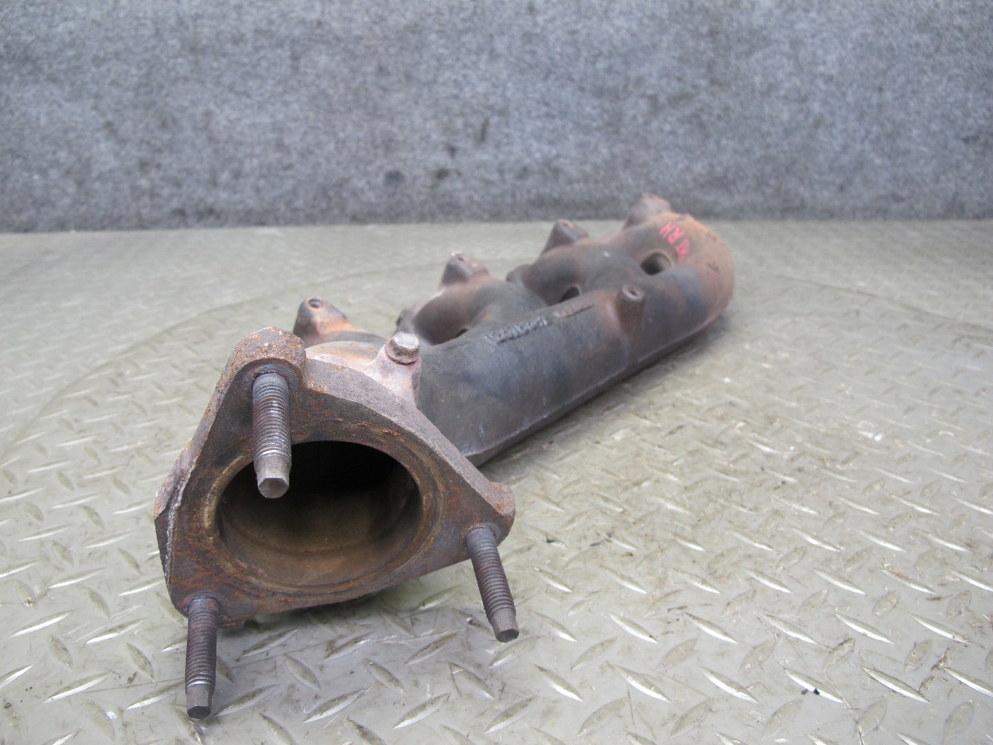 2003-2007 Hummer H2 6.0L V8 Engine Motor Right & Left Side Exhaust Manifold Set