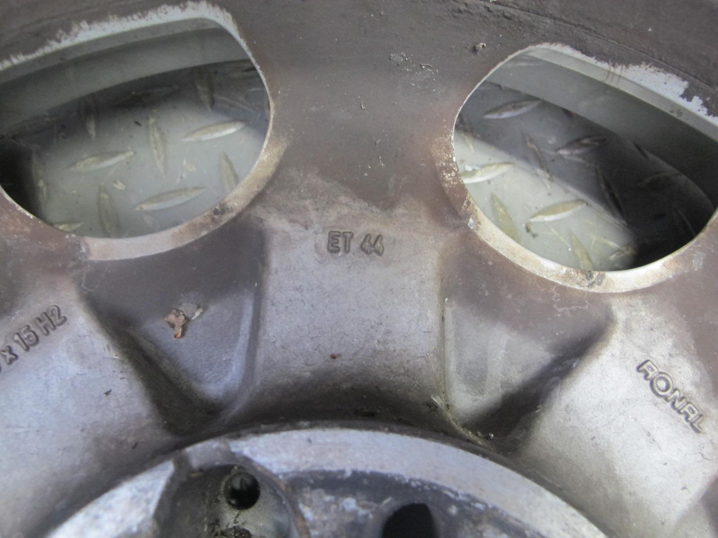 1995 Mercedes W124 300D Factory R15 15" Wheel Rim 15x6.5J ET44 1244011802 OEM