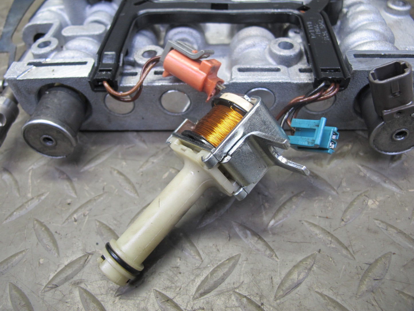 2003-2007 Hummer H2 4L65E Automatic Transmission Valve Body Mechatronic