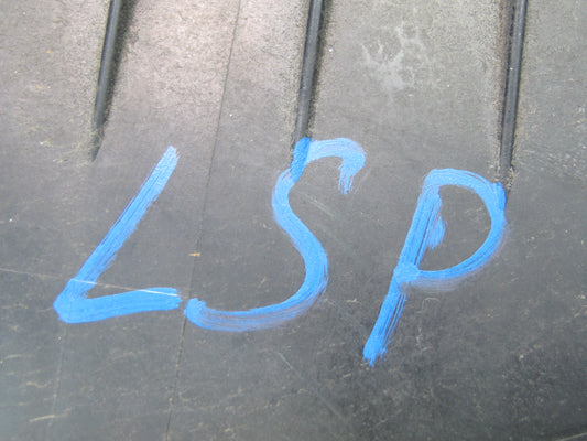 01-06 Lexus UCF30L LS430 Air Intake Cleaner Filter Box w MAF & Vacuum Switch OEM