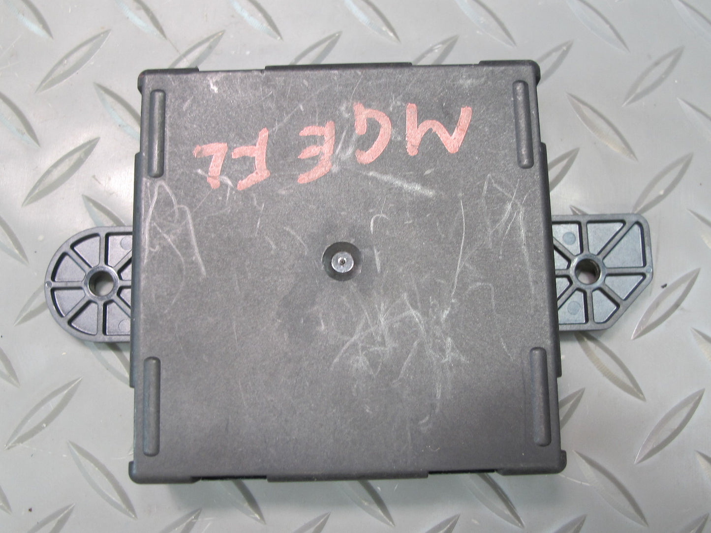 14-15 Maserati Ghibli SQ4 ECU BCM Speedo Steering Door Module Lock KEY Set OEM